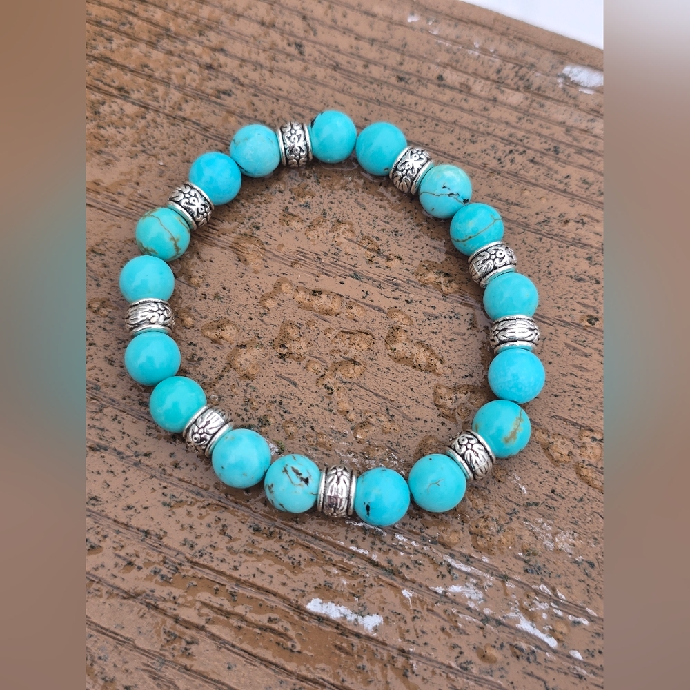 Blue Magnesite and Silver Toned Beaded Bracelet